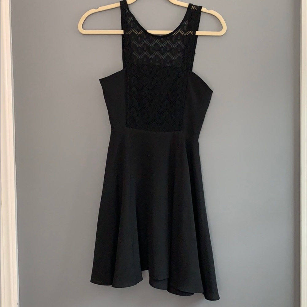 Cute black dress